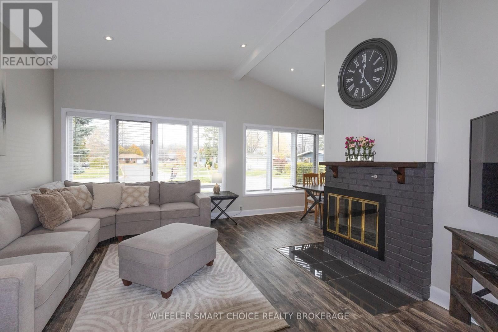 1412 BOYD STREET Image 19