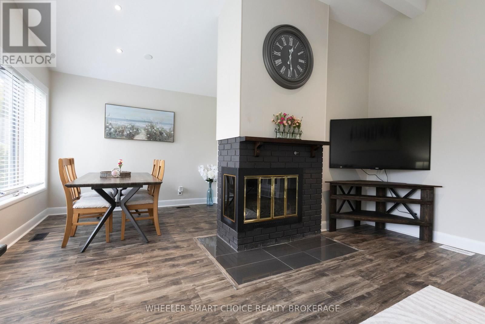 1412 BOYD STREET Image 20