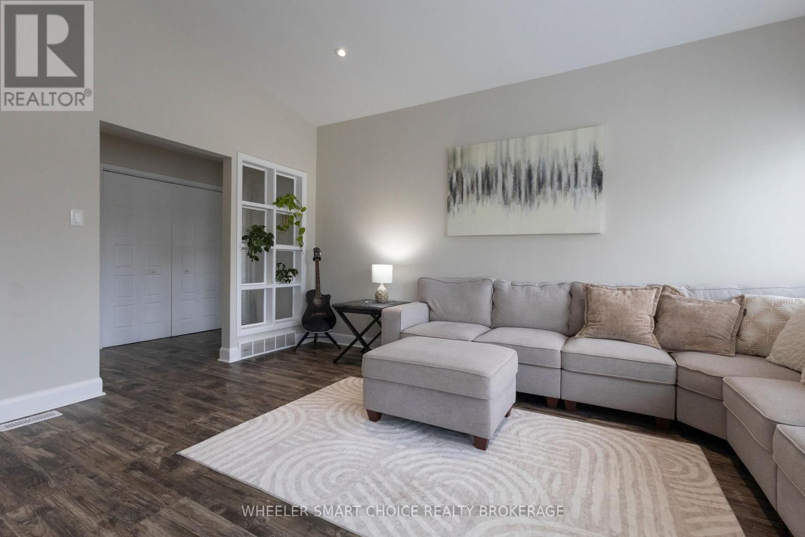 1412 BOYD STREET Image 21