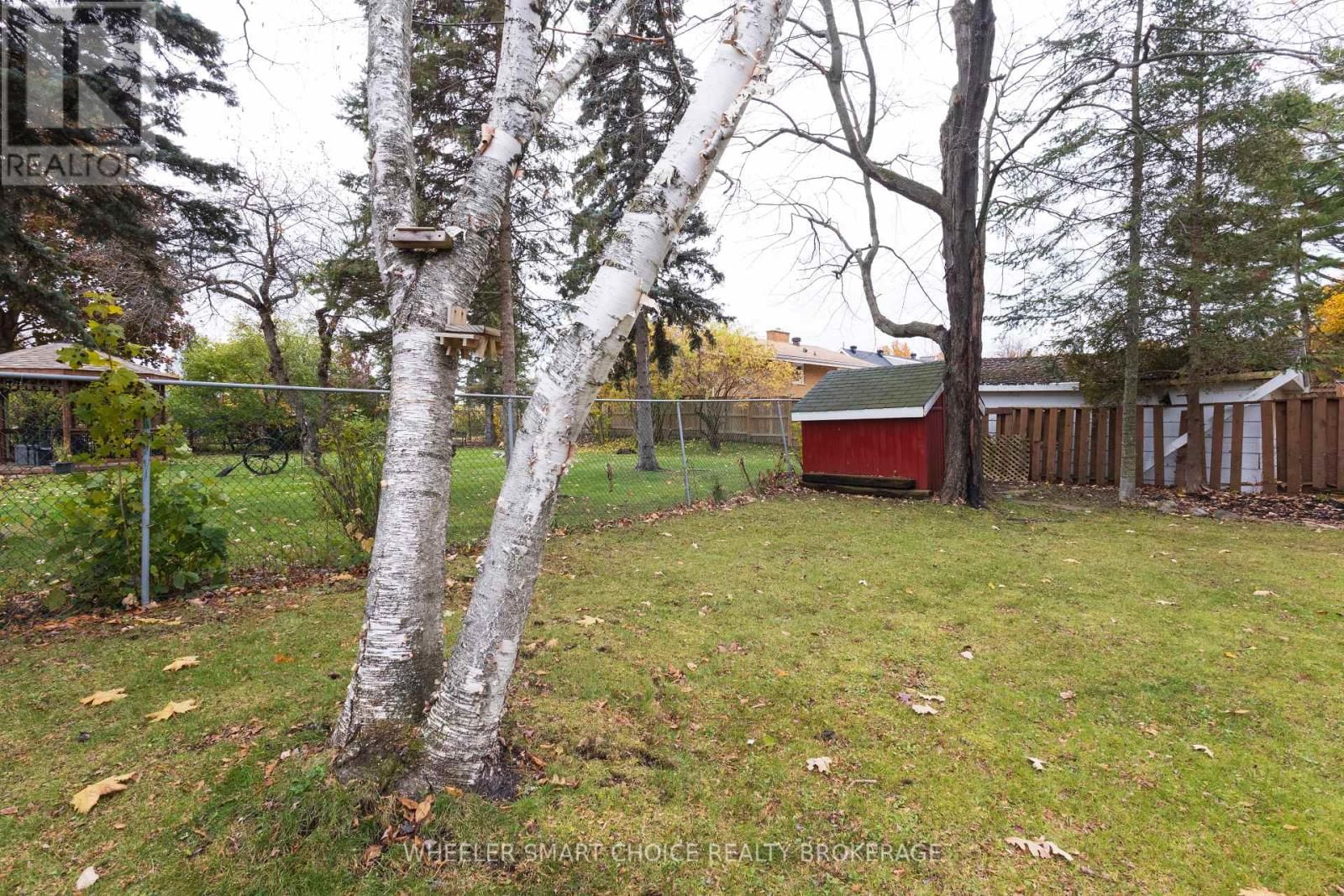 1412 BOYD STREET Image 43