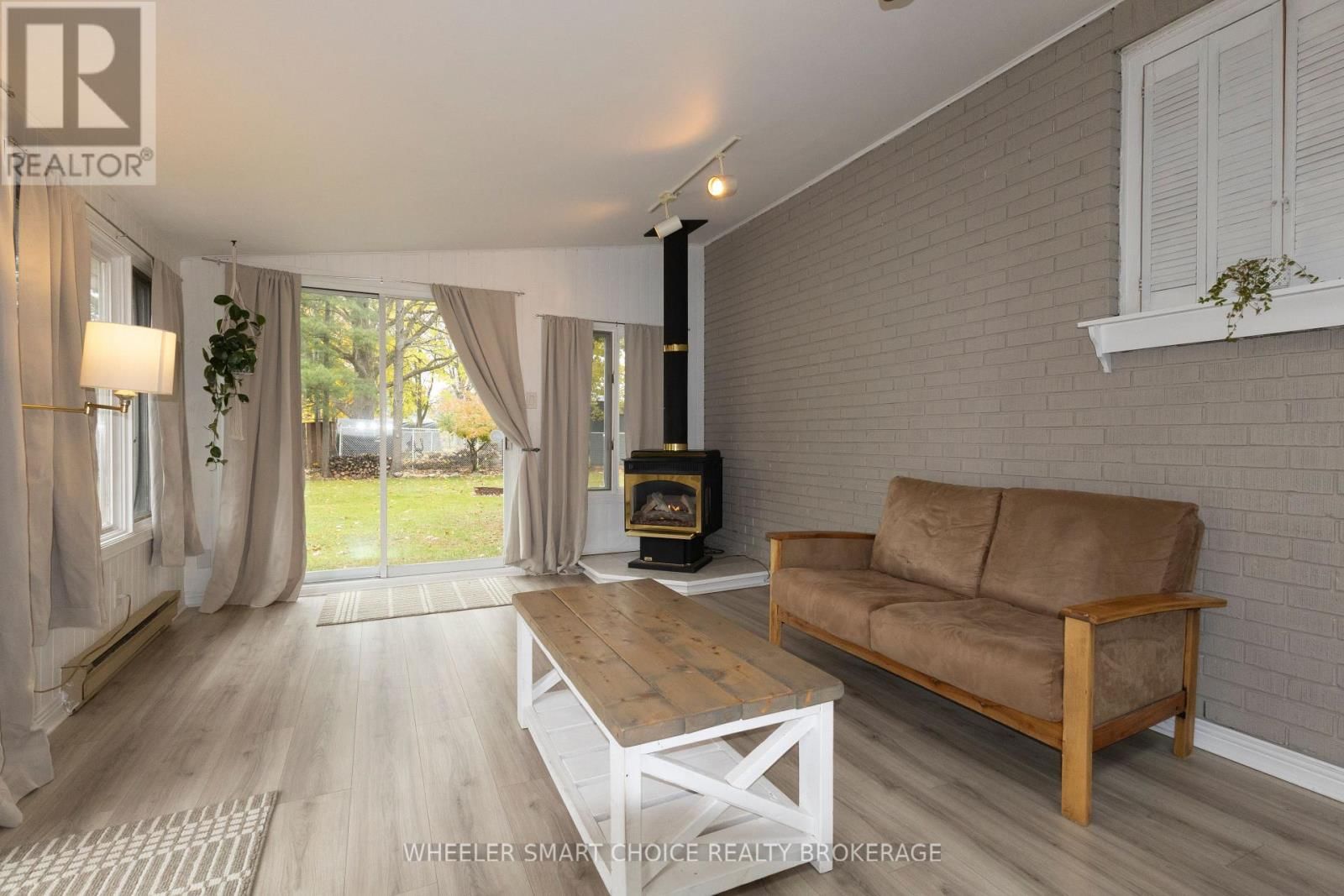 1412 BOYD STREET Image 9