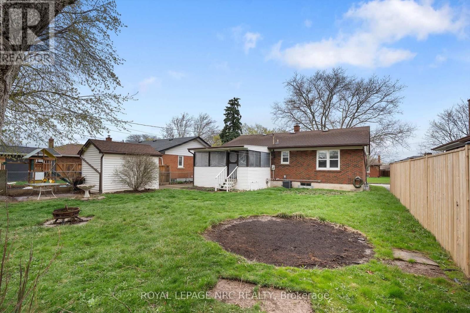 17 MILTON ROAD Image 32