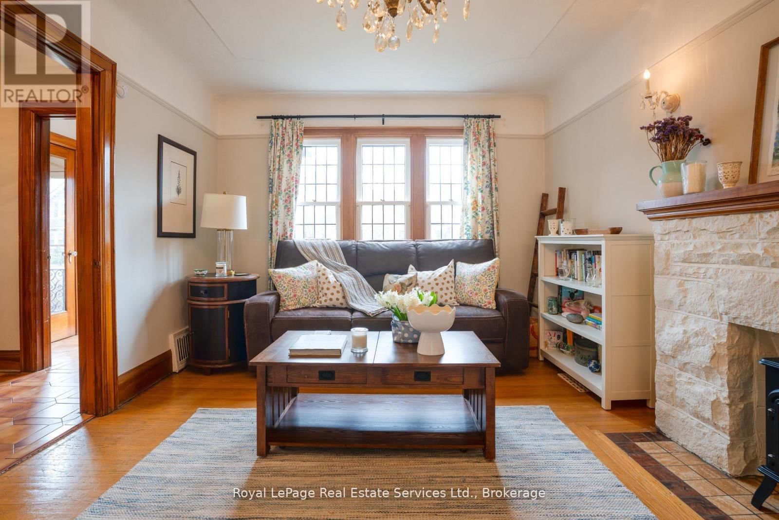 89 EDGEMONT STREET SOUTH Image 12