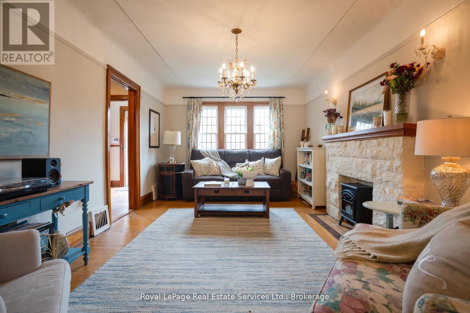 89 EDGEMONT STREET SOUTH Image 15