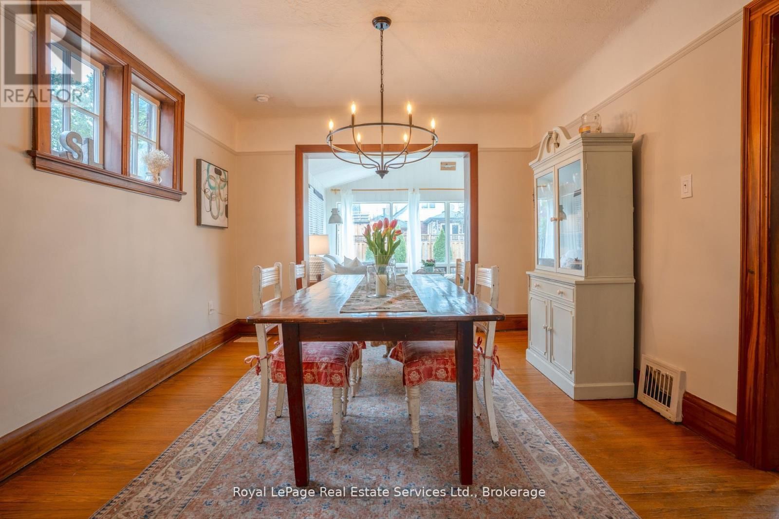 89 EDGEMONT STREET SOUTH Image 16