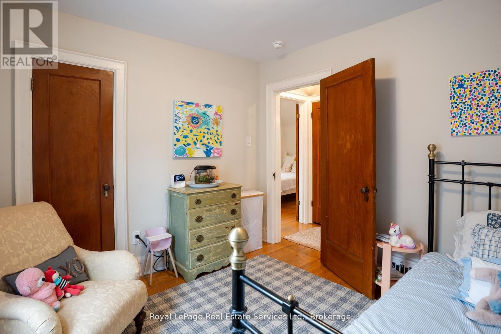 89 EDGEMONT STREET SOUTH Image 20