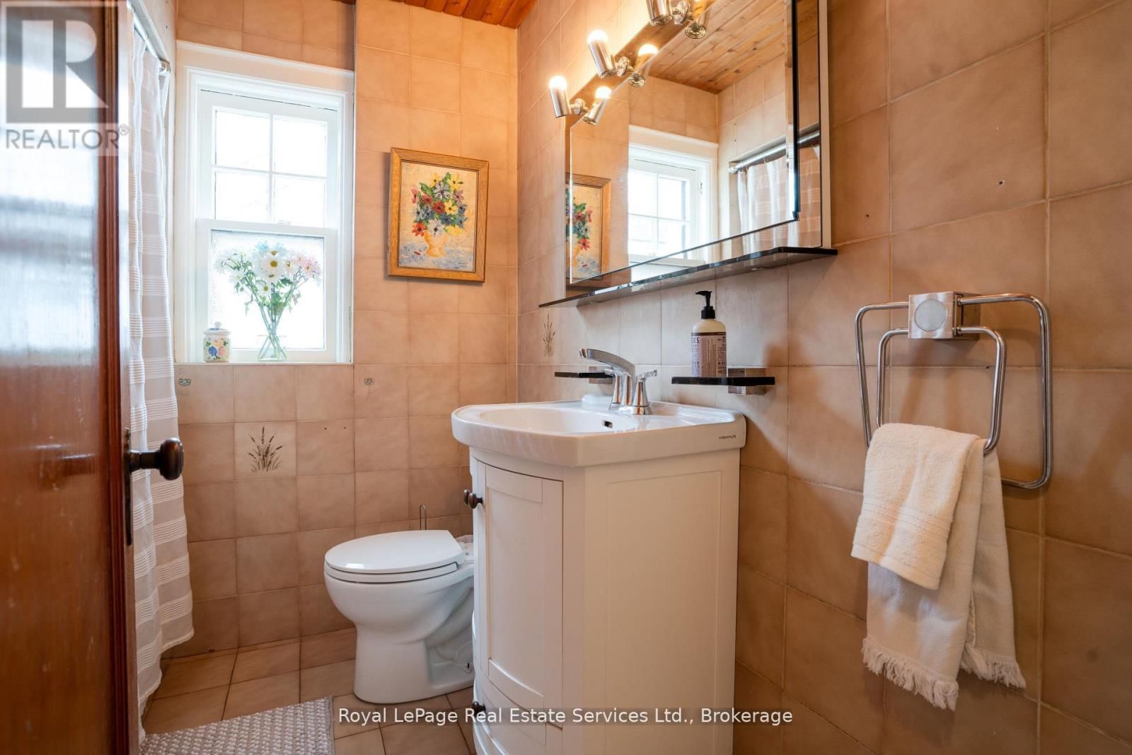 89 EDGEMONT STREET SOUTH Image 25