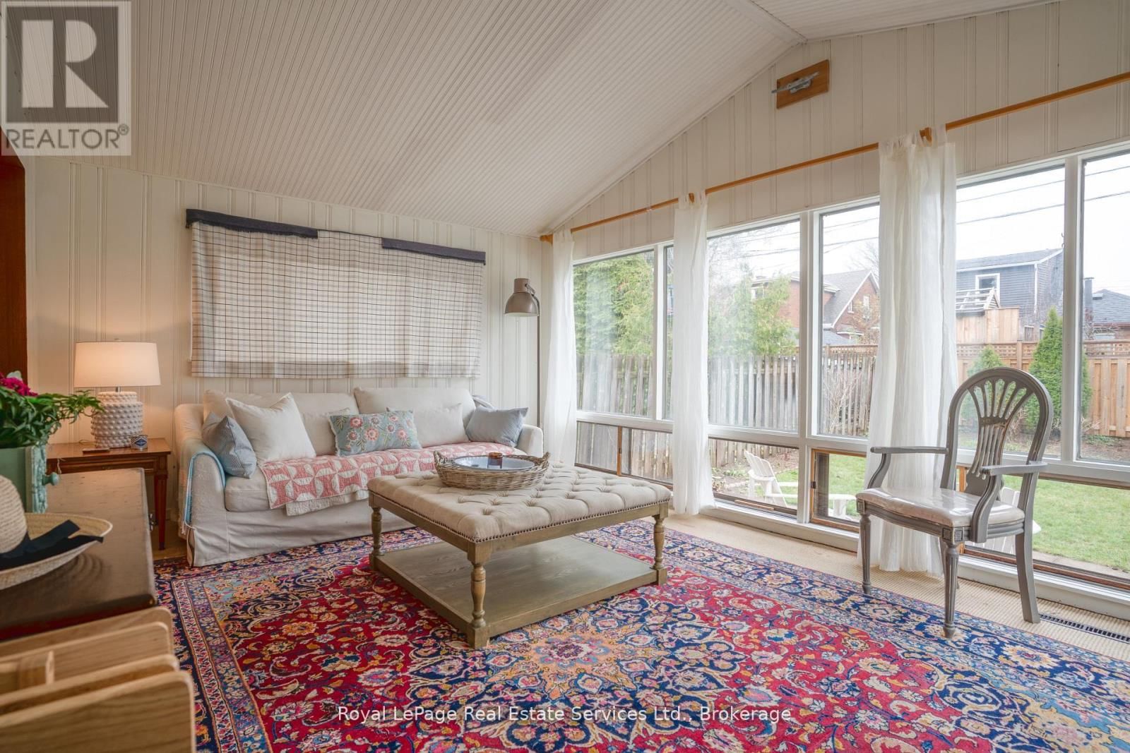 89 EDGEMONT STREET SOUTH Image 31