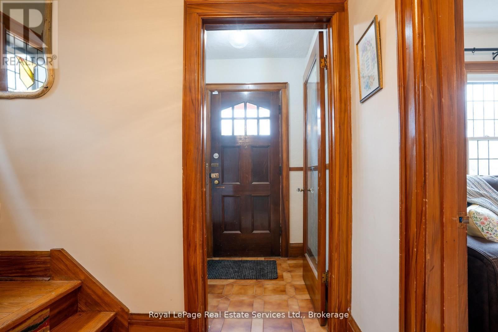 89 EDGEMONT STREET SOUTH Image 6