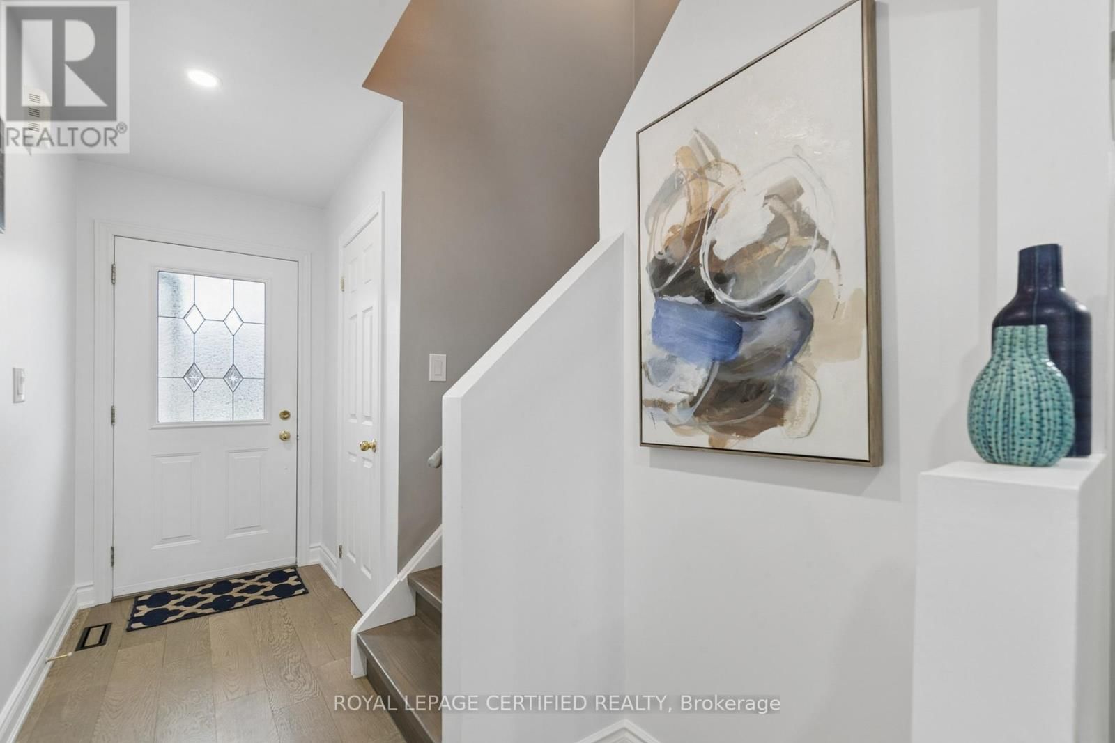 22 GOLDEN TERRACE COURT Image 13