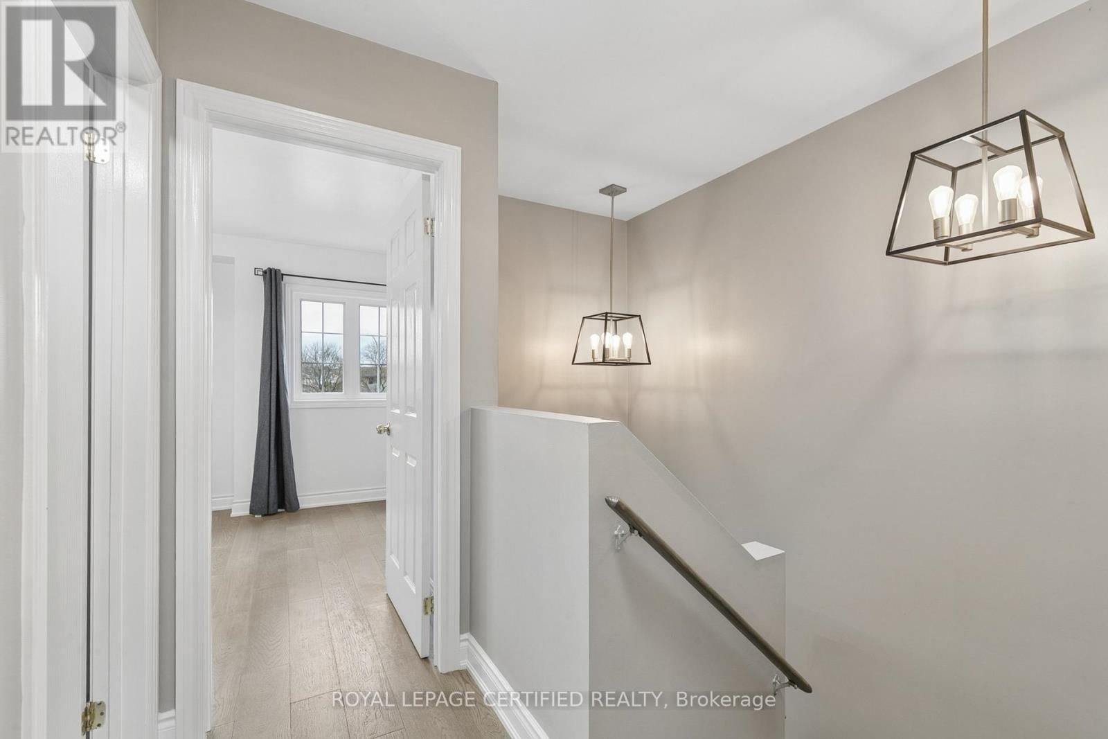 22 GOLDEN TERRACE COURT Image 19