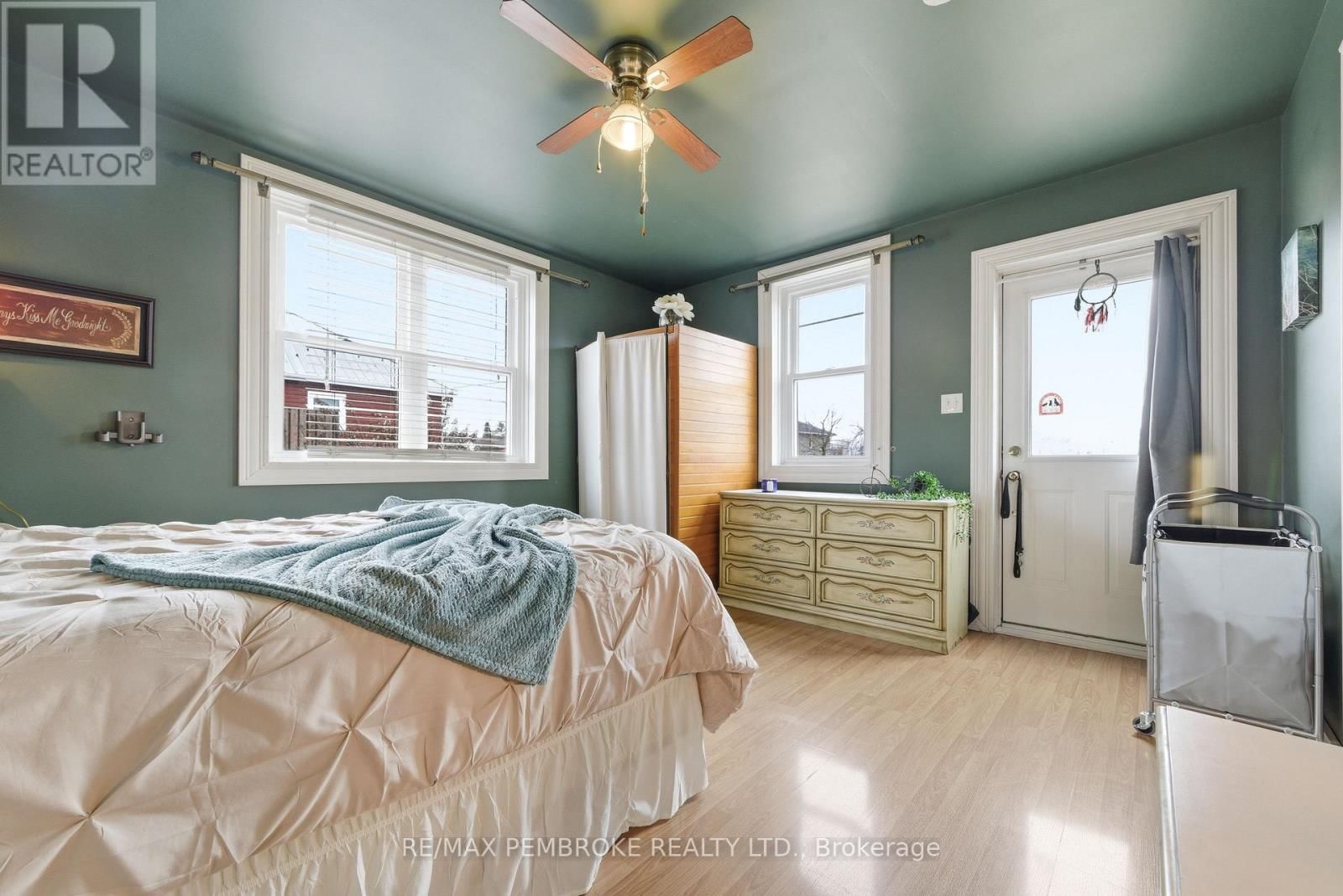 48 LACROIX BAY ROAD Image 20