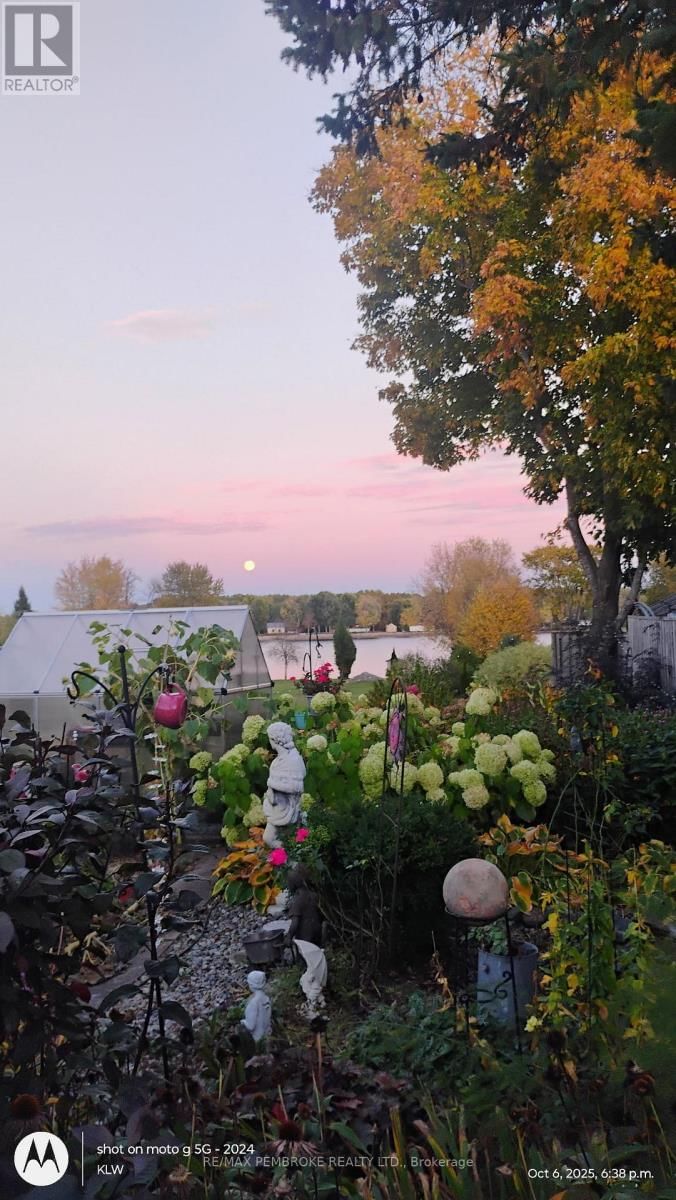 48 LACROIX BAY ROAD Image 44