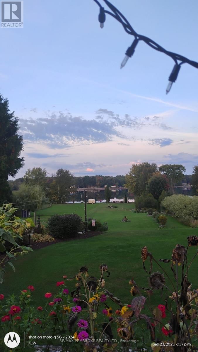 48 LACROIX BAY ROAD Image 46