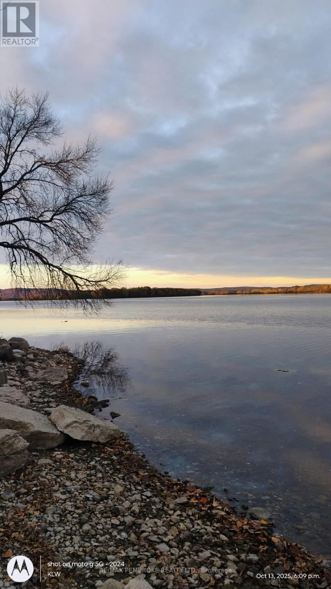 48 LACROIX BAY ROAD Image 47