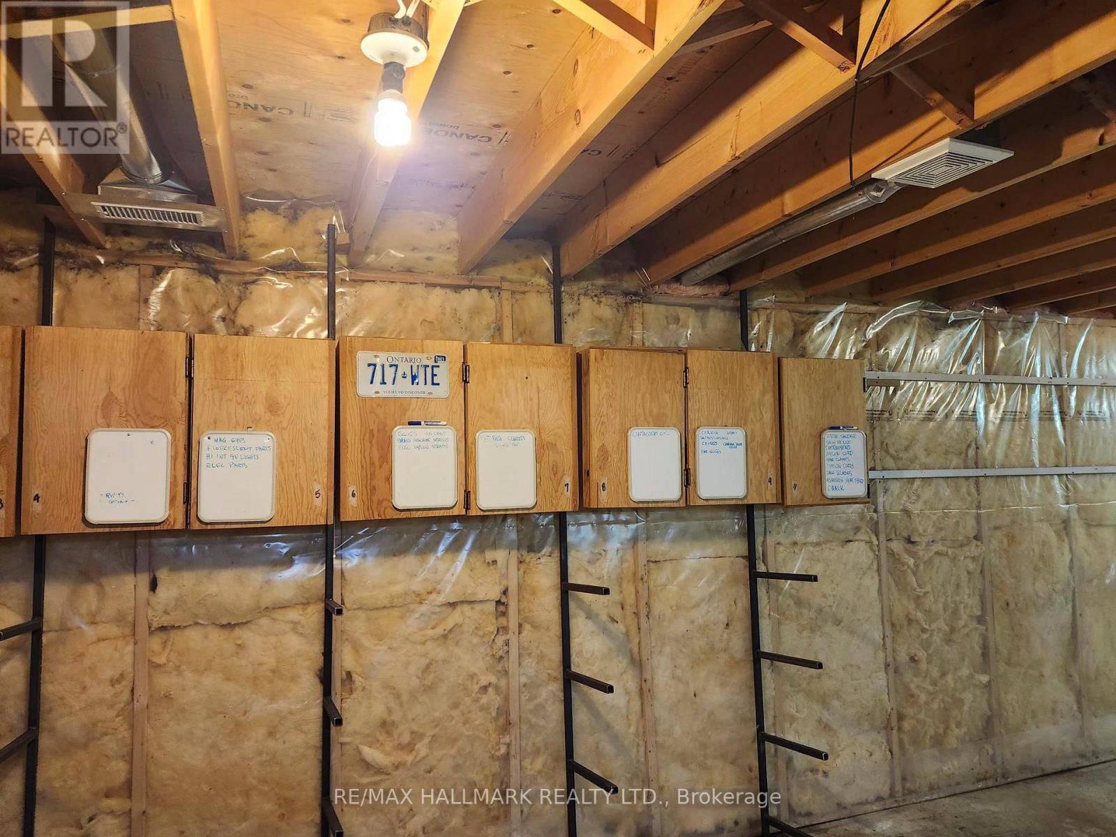 8 GREENFIELD PLACE Image 24