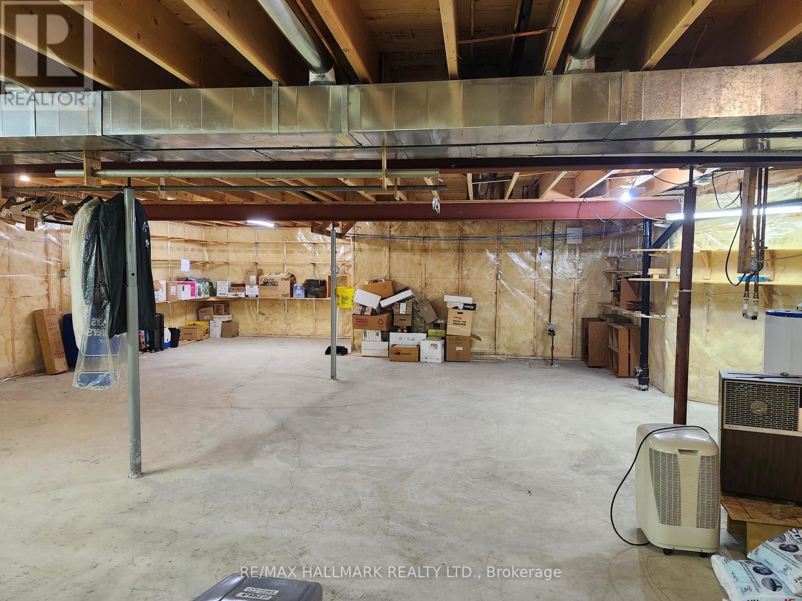 8 GREENFIELD PLACE Image 26