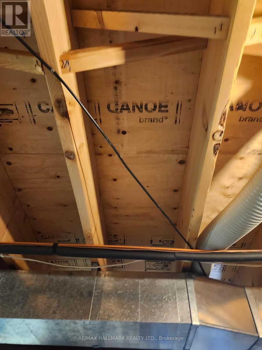 8 GREENFIELD PLACE Image 28