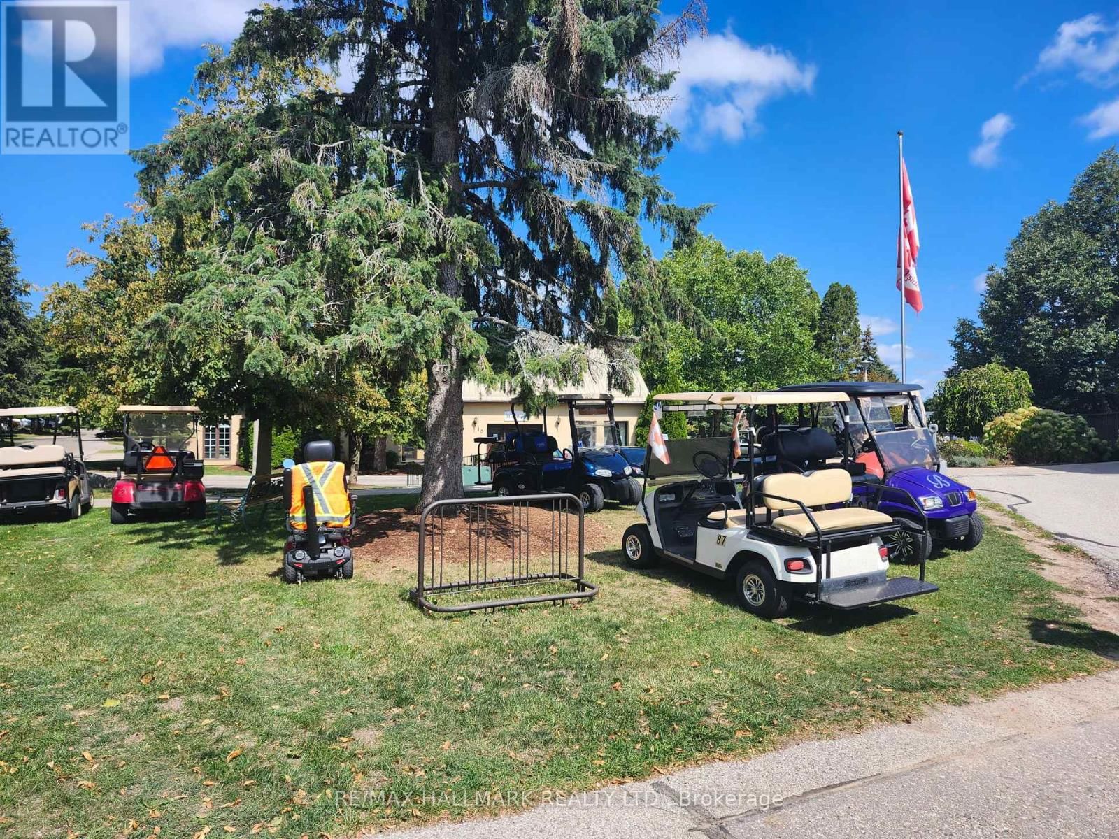 8 GREENFIELD PLACE Image 37