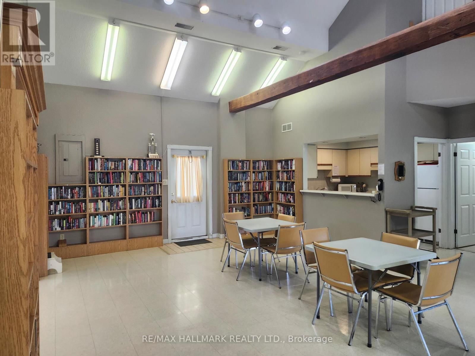 8 GREENFIELD PLACE Image 42