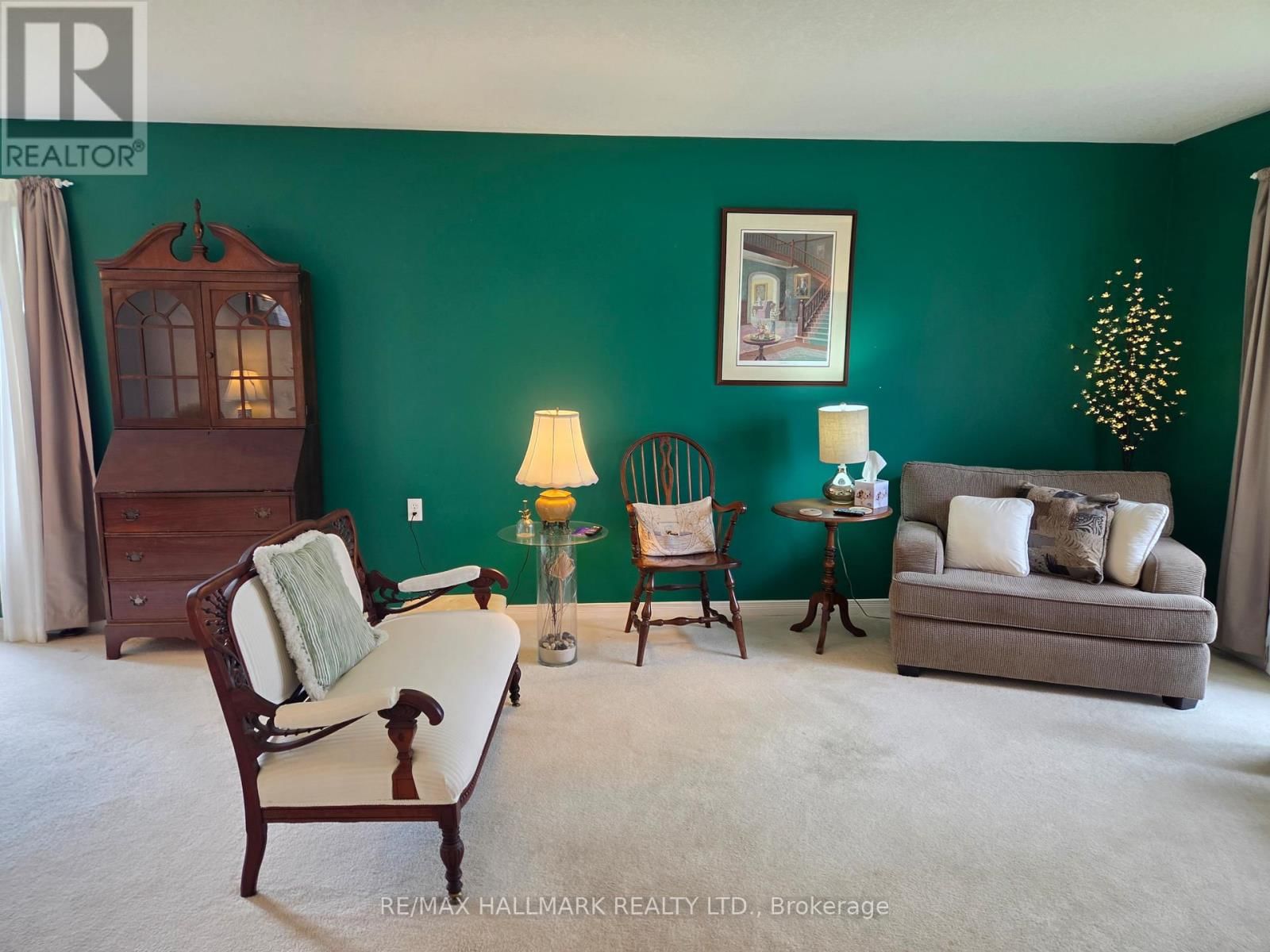 8 GREENFIELD PLACE Image 7