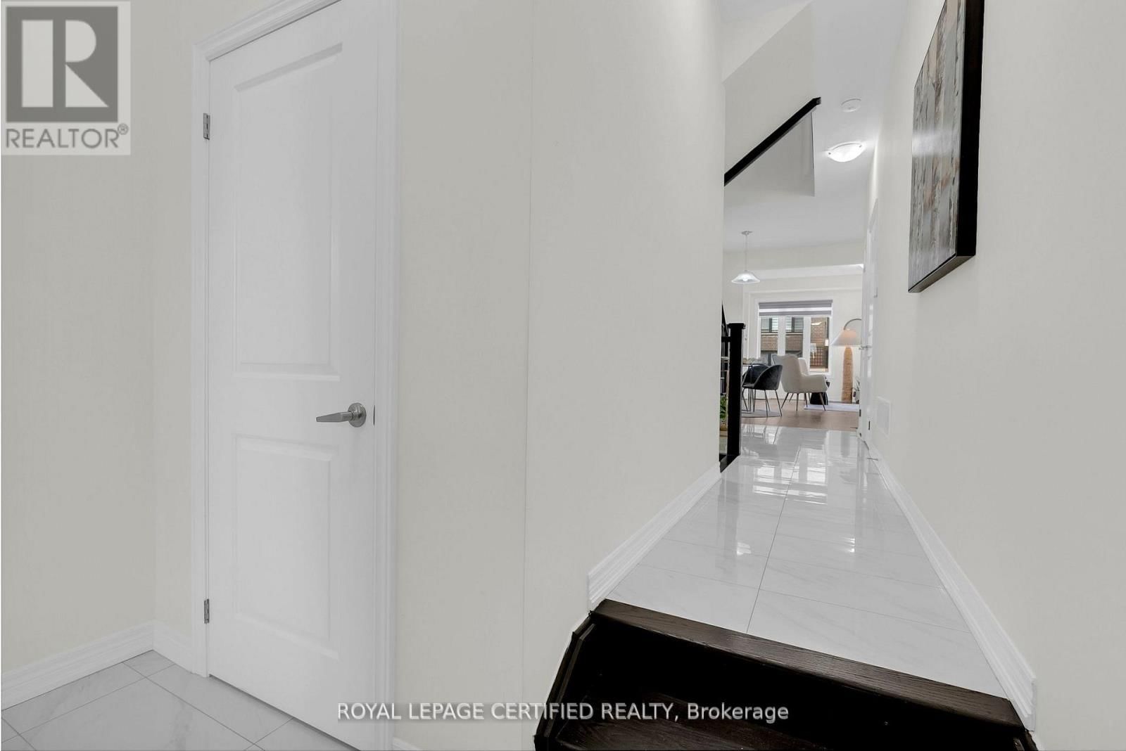 66 GRASSBOURNE AVENUE Image 10