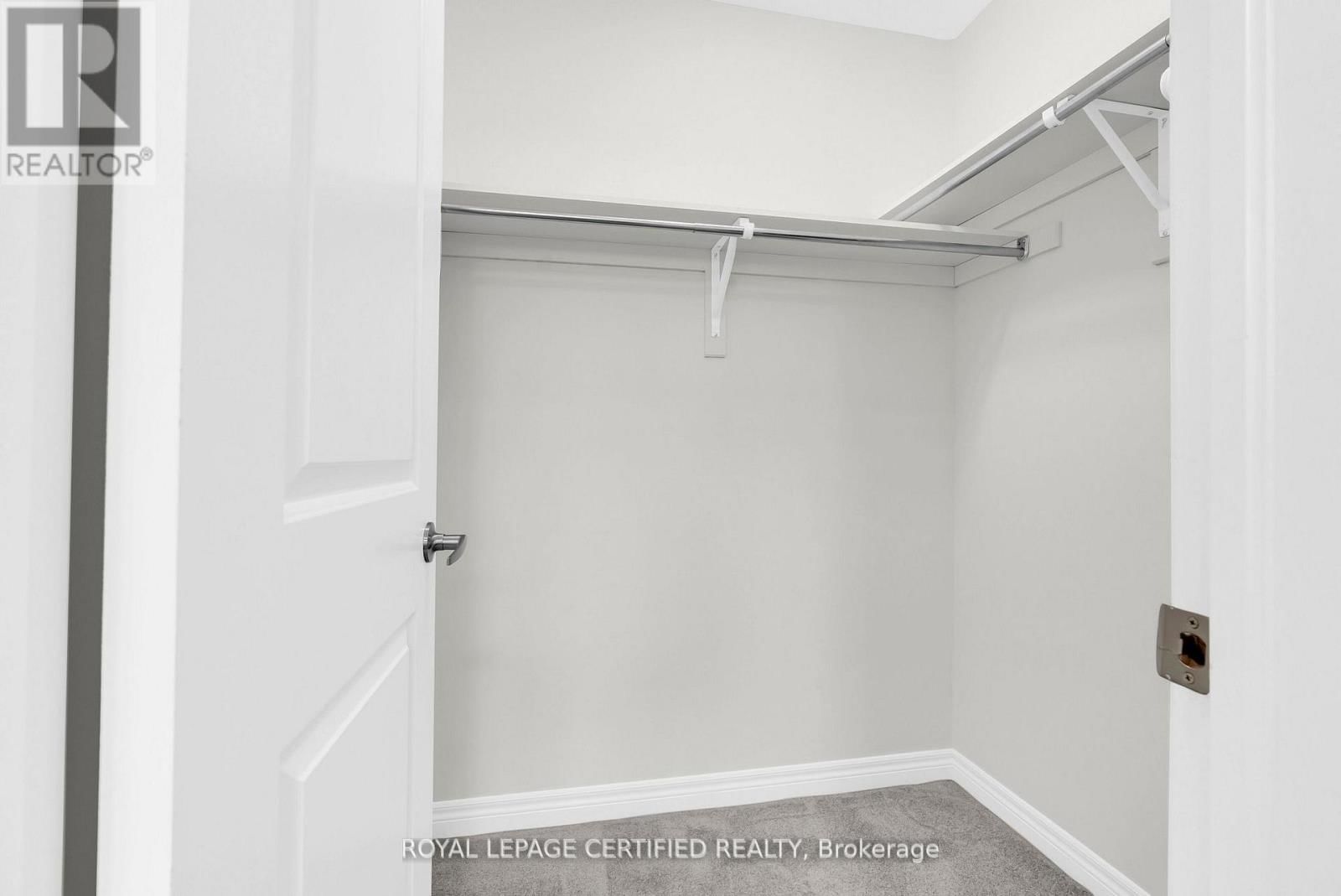 66 GRASSBOURNE AVENUE Image 34