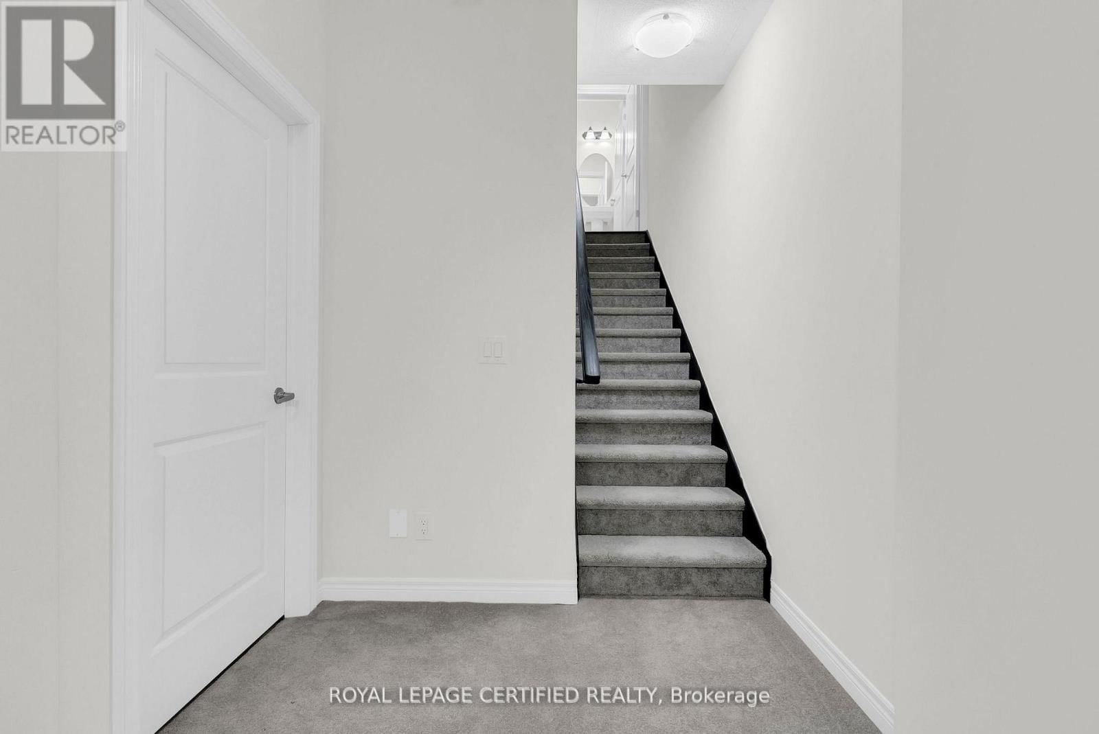 66 GRASSBOURNE AVENUE Image 39