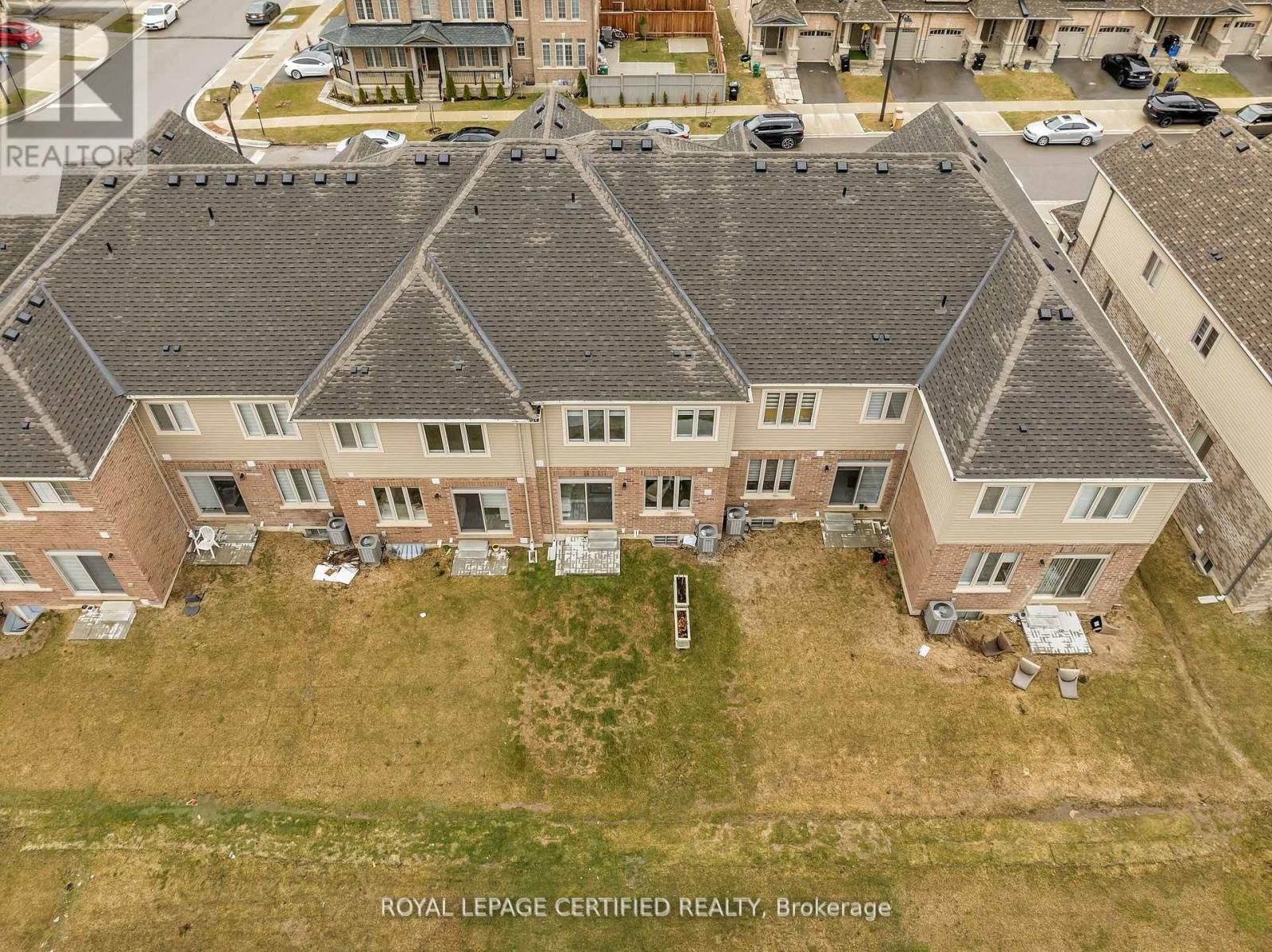 66 GRASSBOURNE AVENUE Image 45