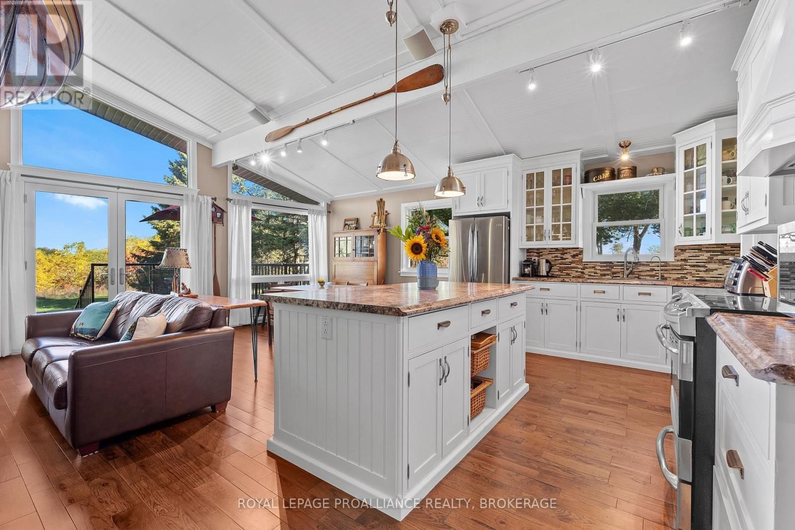 199 NORTH SHORE ROAD Image 14