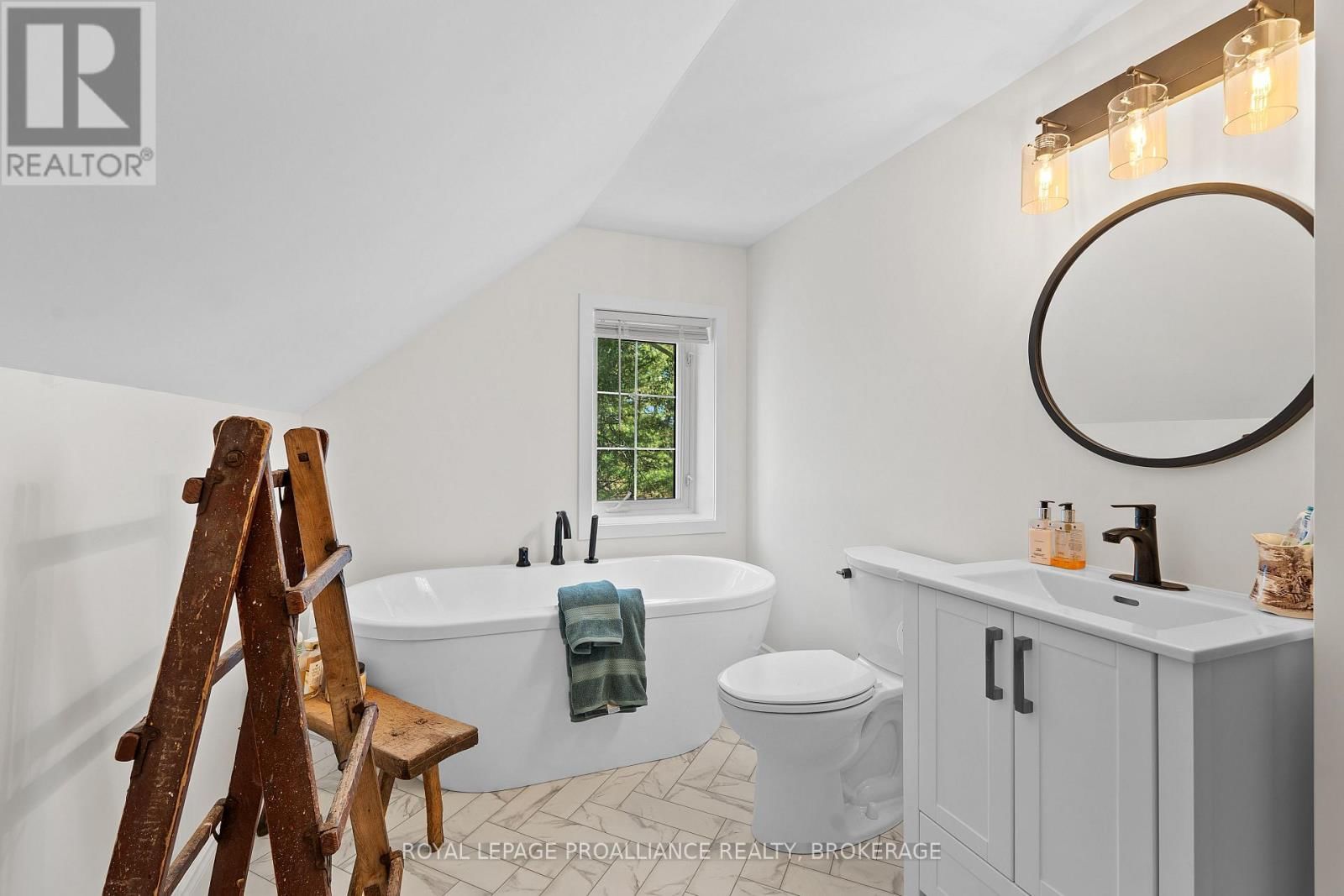 199 NORTH SHORE ROAD Image 18