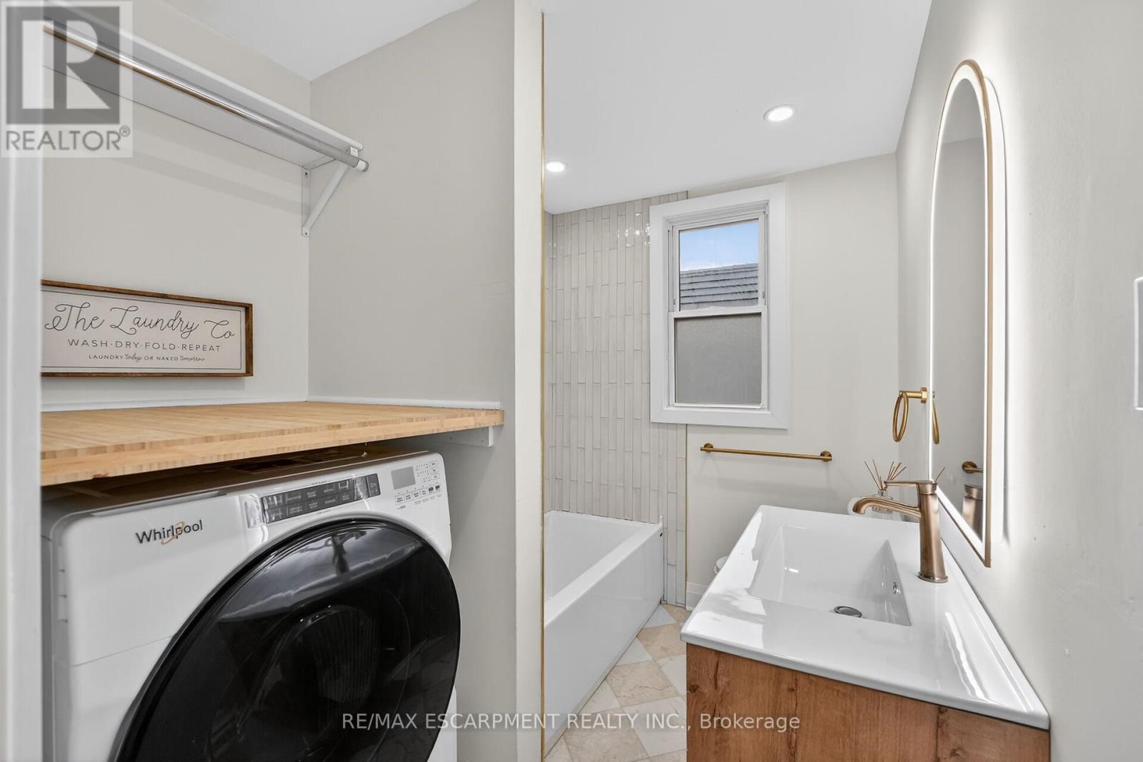 101 HOUGHTON AVENUE SOUTH Image 26