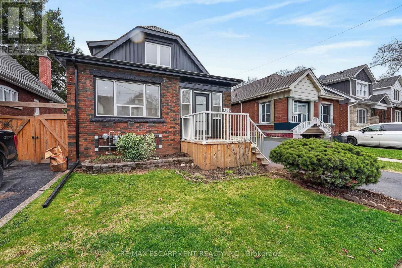 101 HOUGHTON AVENUE SOUTH Image 3