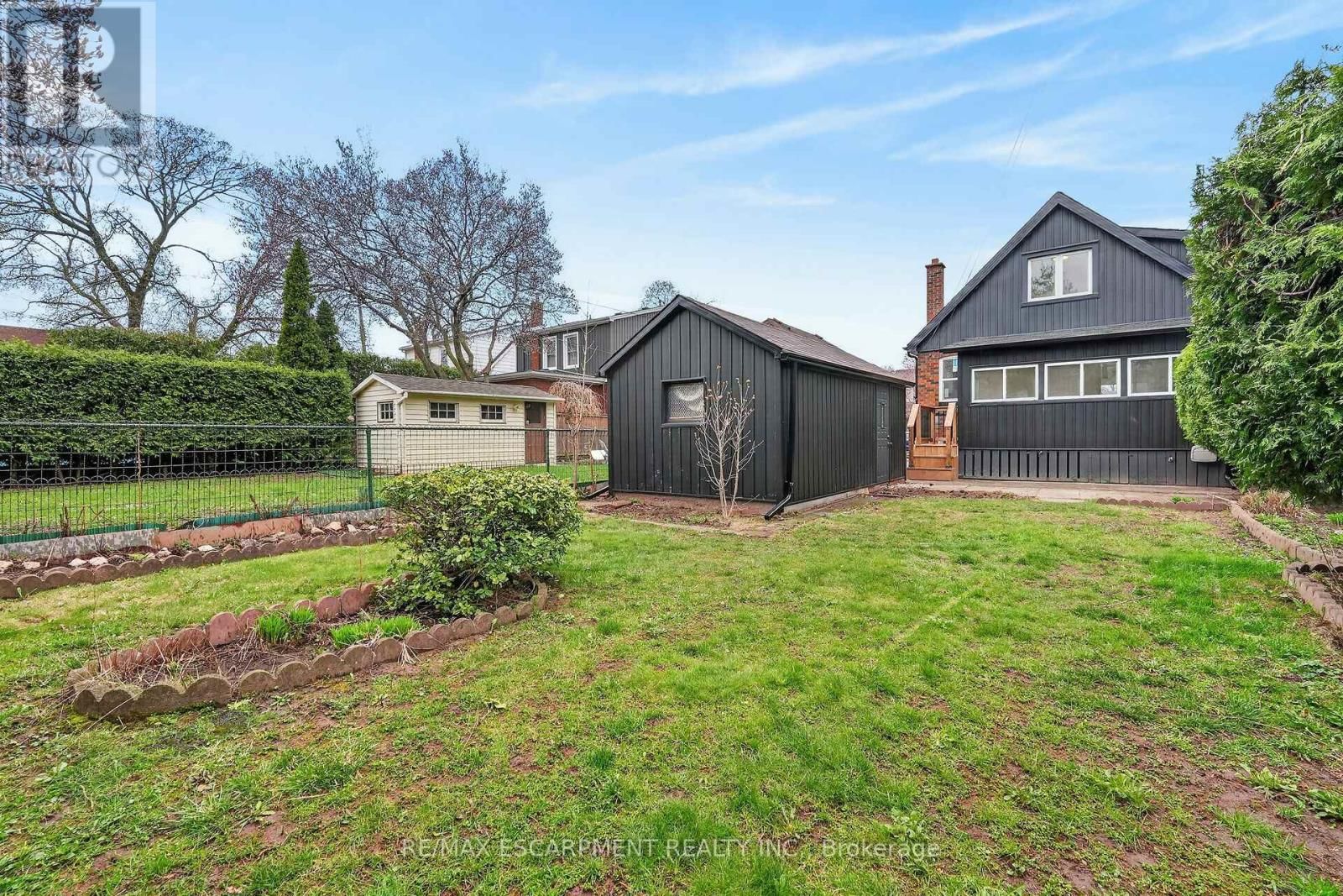 101 HOUGHTON AVENUE SOUTH Image 37