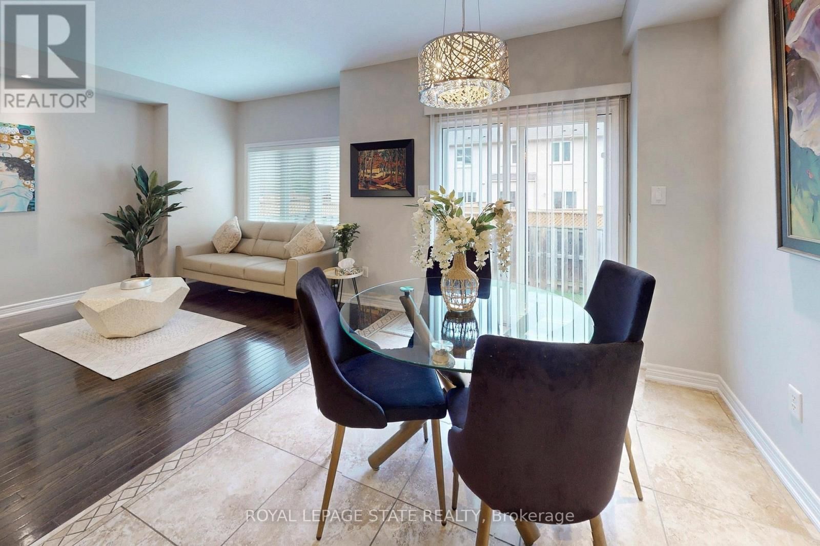 34 FOREST VALLEY CRESCENT Image 17