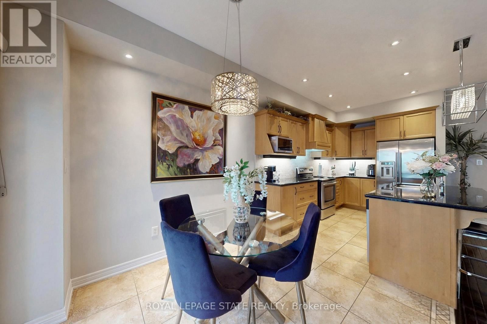 34 FOREST VALLEY CRESCENT Image 19