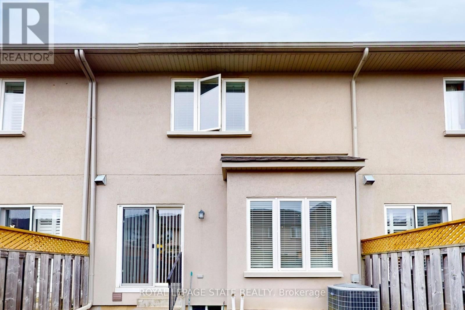 34 FOREST VALLEY CRESCENT Image 44