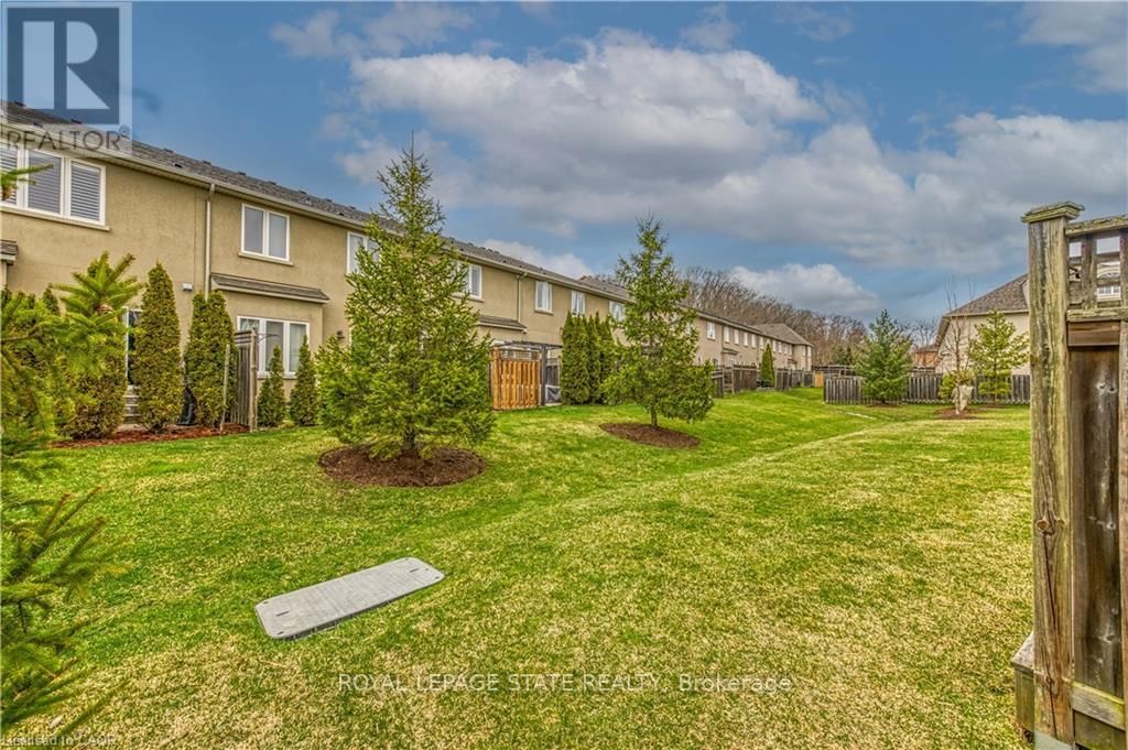 34 FOREST VALLEY CRESCENT Image 46