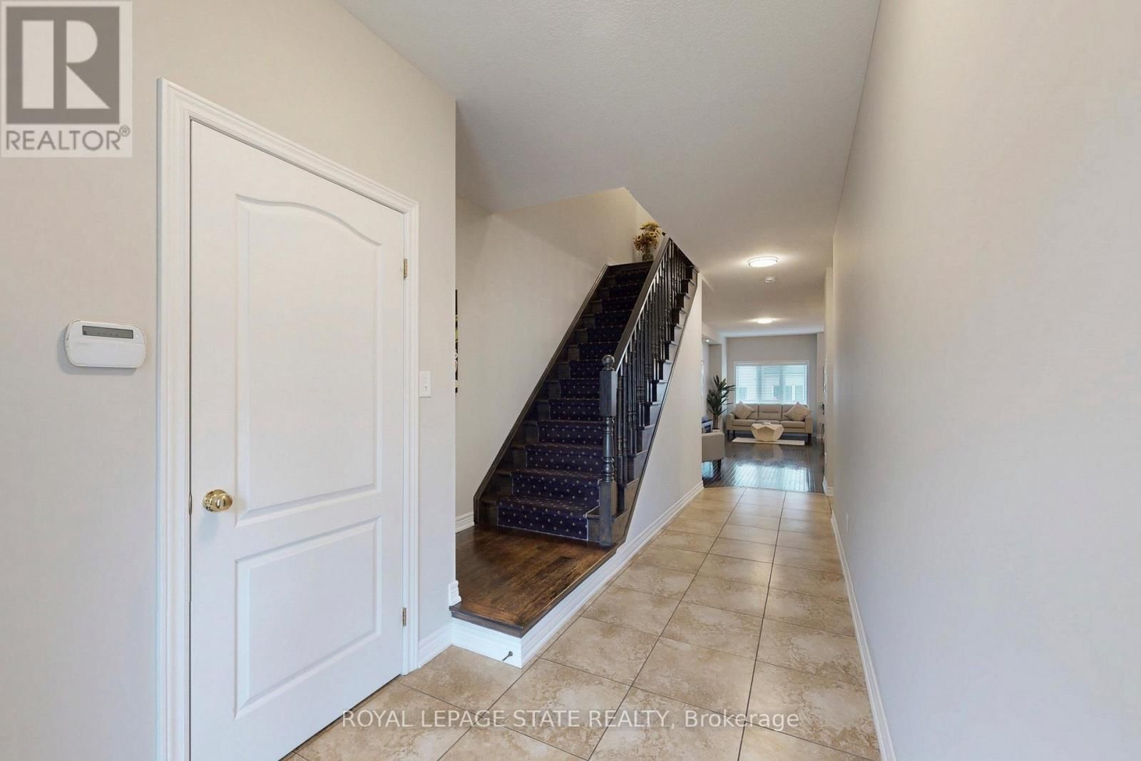 34 FOREST VALLEY CRESCENT Image 5