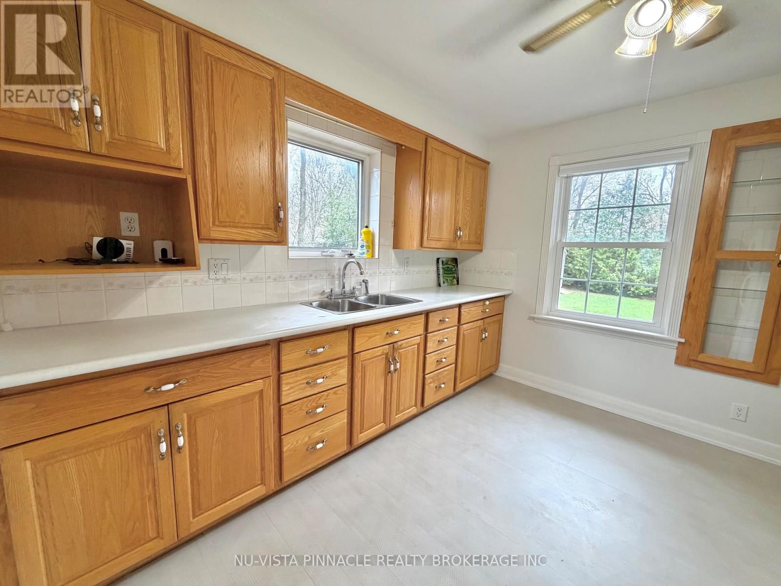 7061 LONGWOODS ROAD Image 14