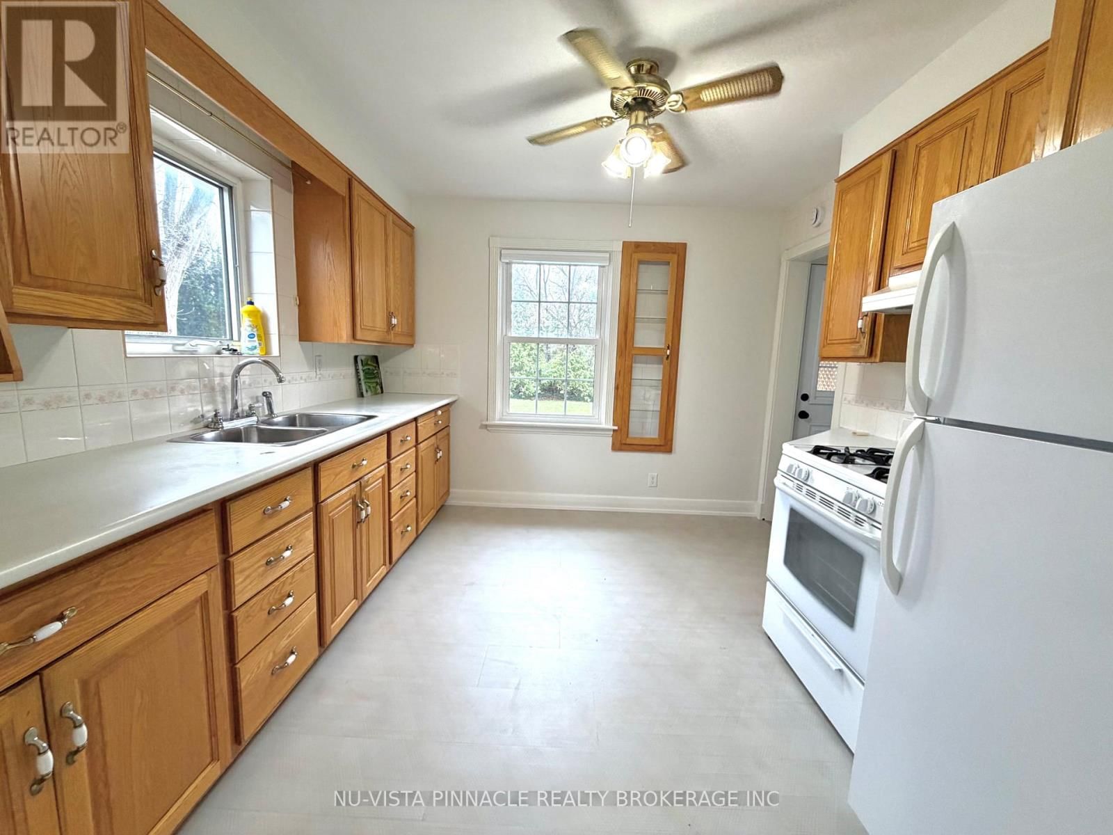 7061 LONGWOODS ROAD Image 15