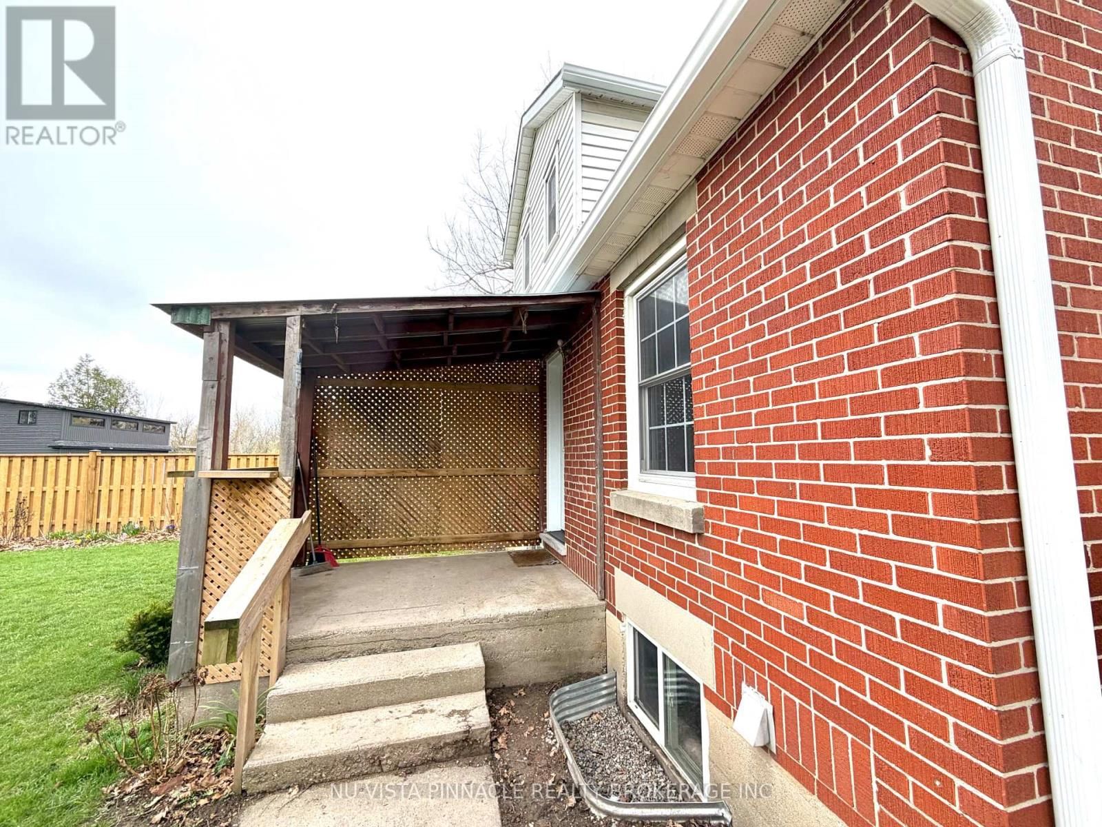 7061 LONGWOODS ROAD Image 29