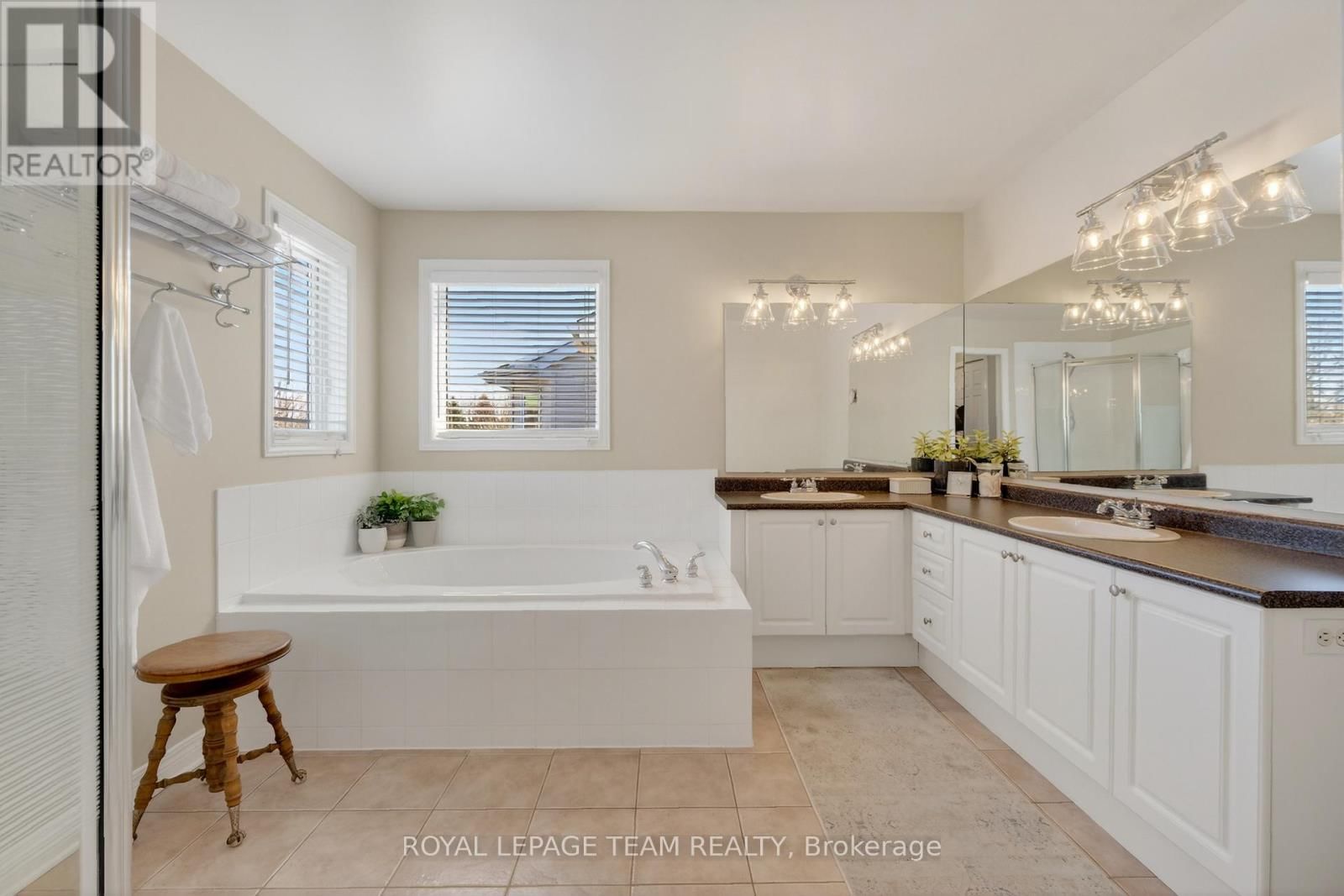 13 GRANITE RIDGE DRIVE Image 28