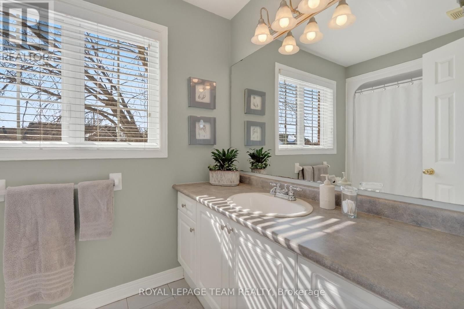 13 GRANITE RIDGE DRIVE Image 30