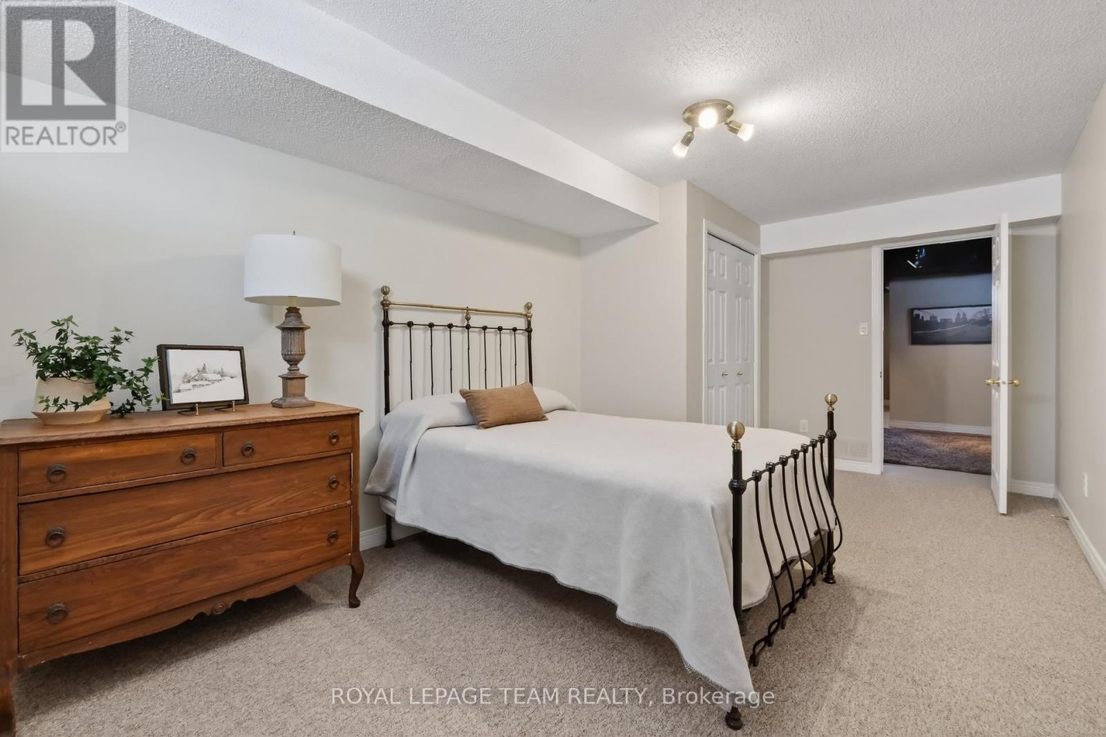 13 GRANITE RIDGE DRIVE Image 36