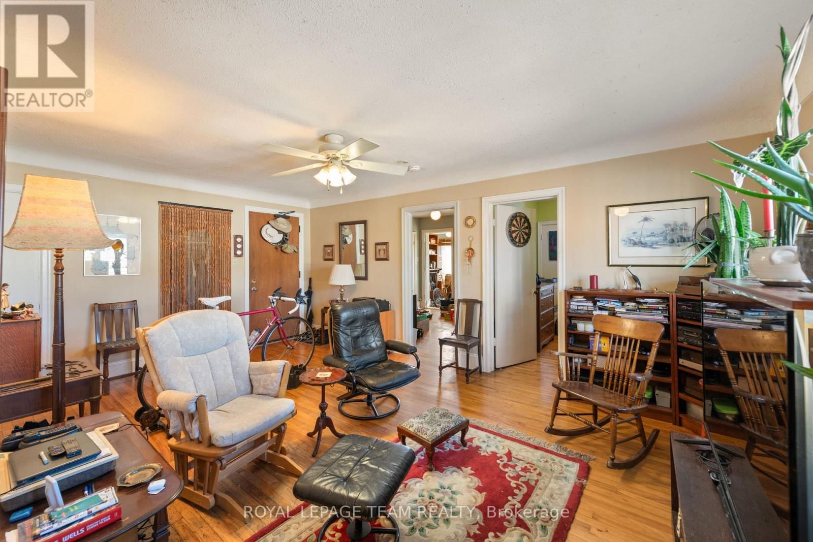 213 DESROSIERS STREET Image 29