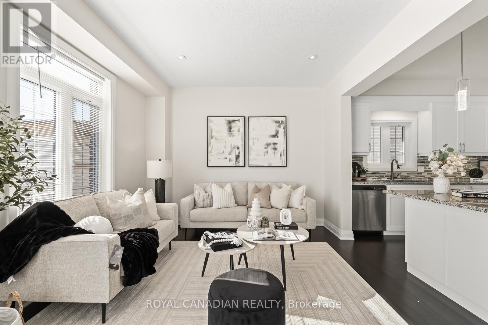 Upper - 301 BUTTONBUSH STREET Image 10