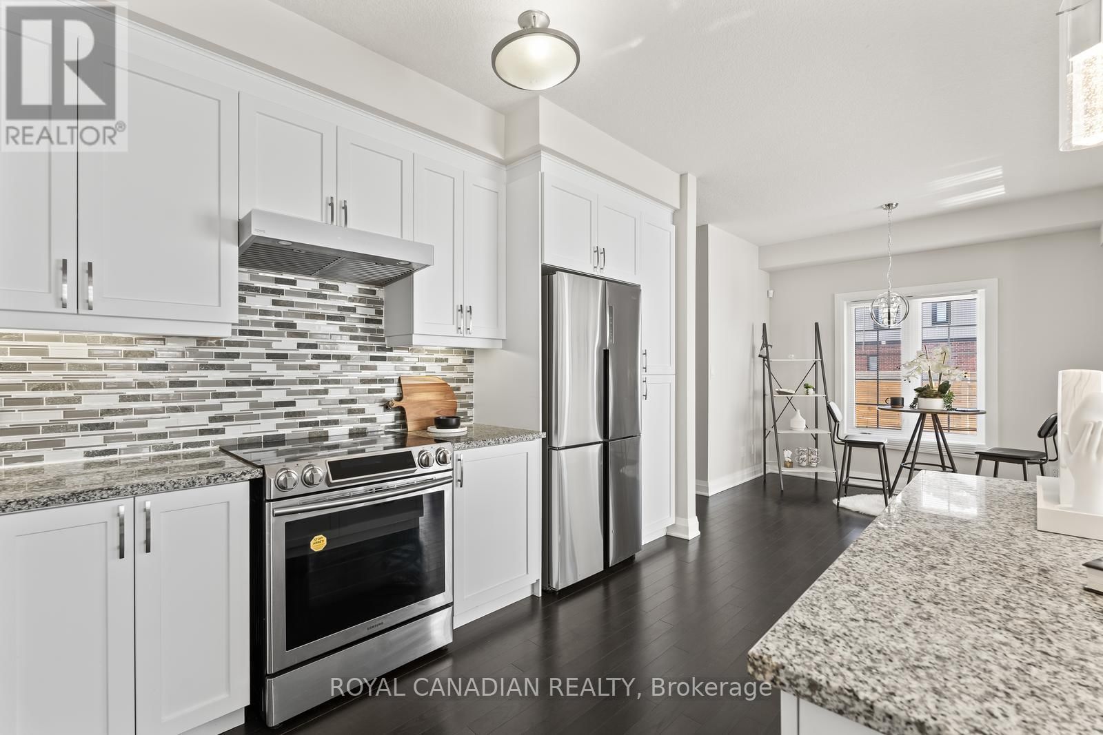 Upper - 301 BUTTONBUSH STREET Image 14