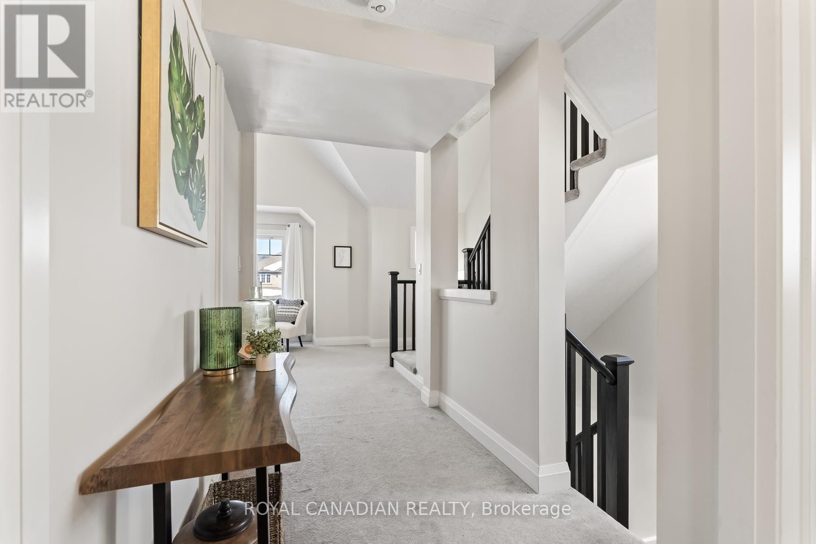 Upper - 301 BUTTONBUSH STREET Image 18