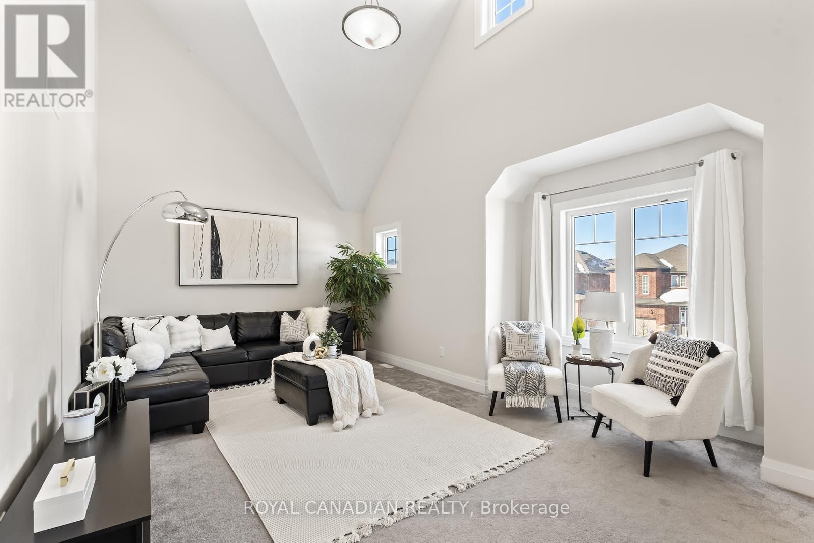 Upper - 301 BUTTONBUSH STREET Image 19